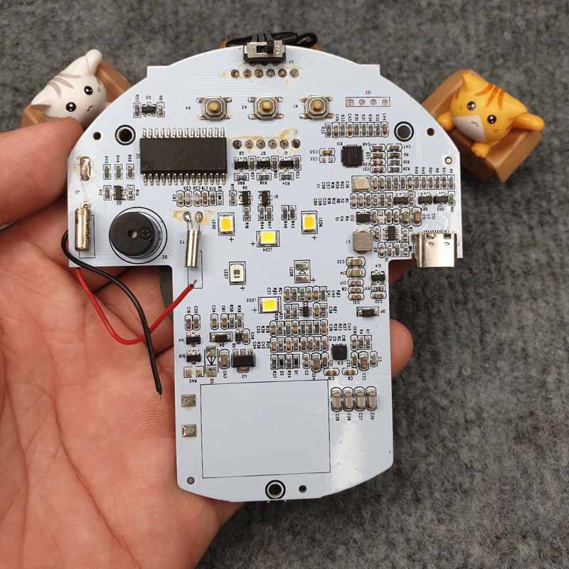 MẠCH SẠC KHÔNG DÂY KIÊM ĐỒNG HỒ