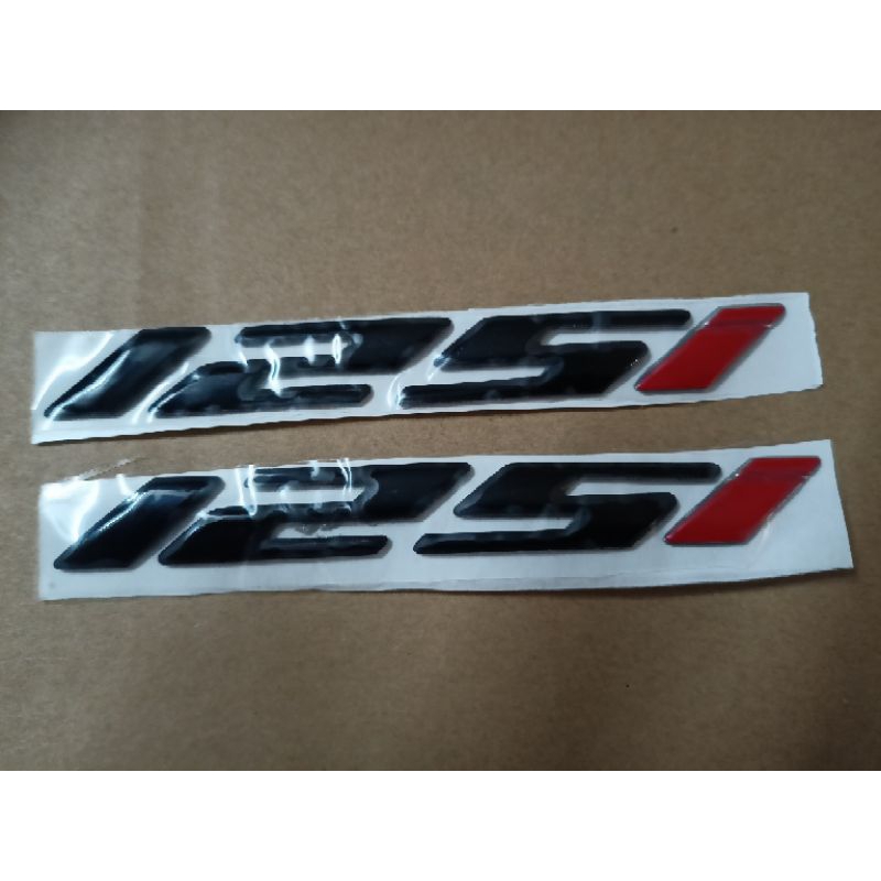 Bộ 2 chữ nổi 125i màu đen new