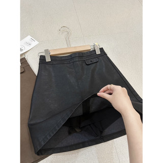 Chân váy da trơn [HÌNH CHỤP TẠI SHOP ]