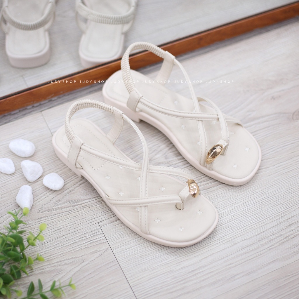 Giày Judy- Sandal Trệt CHAYE Xỏ Ngón Khuy 2p QCCC