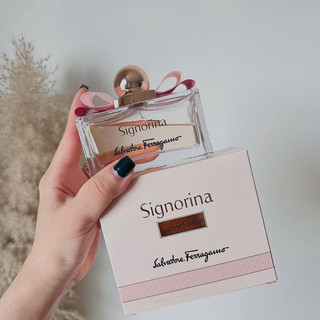 Nước Hoa Fullsize Nữ Signorina EDP 100ml