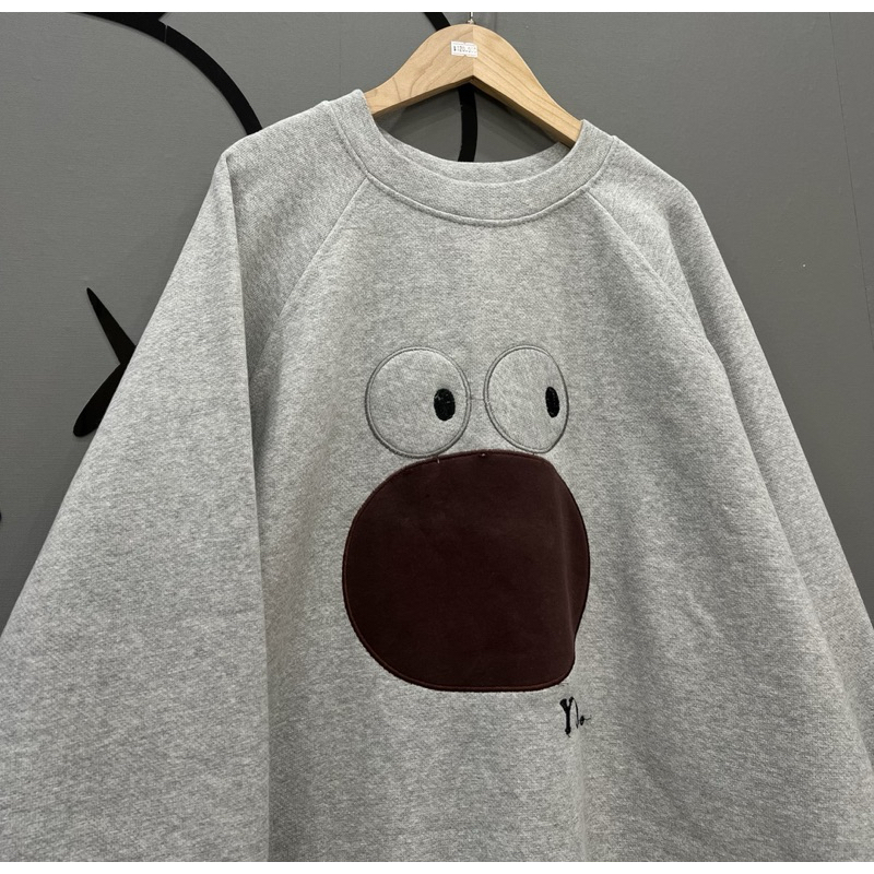 Áo nỉ sweater mắt to Ya