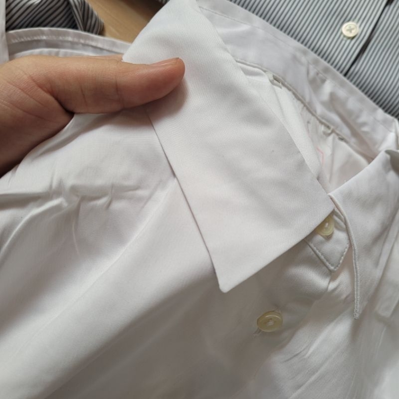 Áo sơ mi nữ uni dư xịn