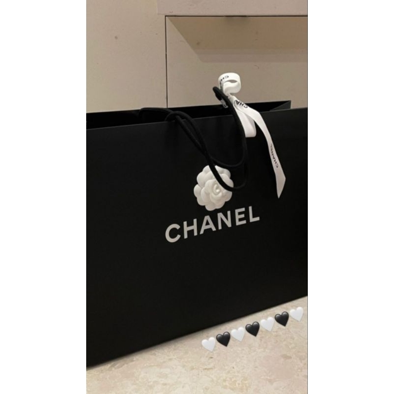 Túi Giấy Chanel Hoa Trà Kèm Nơ Chuẩn Form Hàng Auth