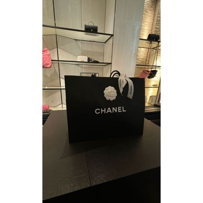 Túi Giấy Chanel Hoa Trà Kèm Nơ Chuẩn Form Hàng Auth