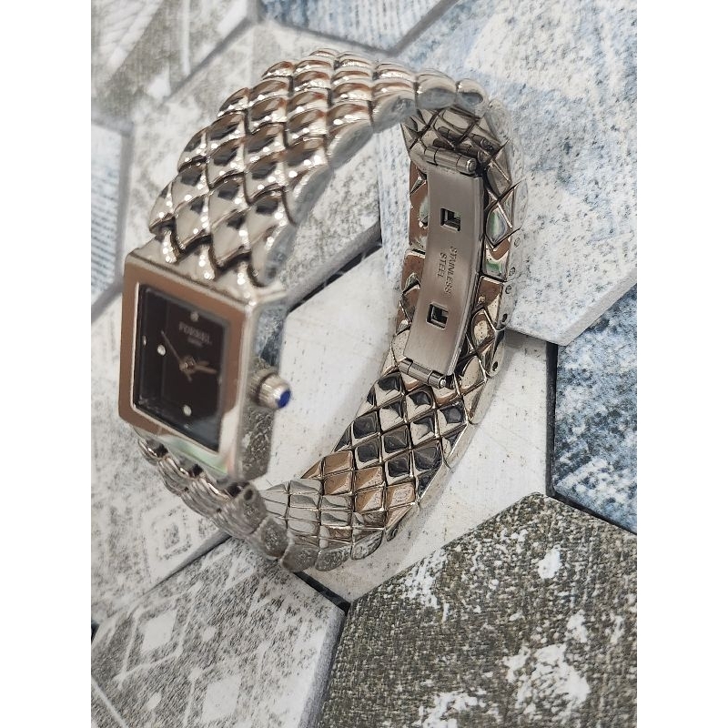 ĐỒNG HỒ SI NHẬT CHÍNH HÃNG DẠNG CÒNG DÀNH CHO NỮ - THƯƠNG HIỆU FORBEL