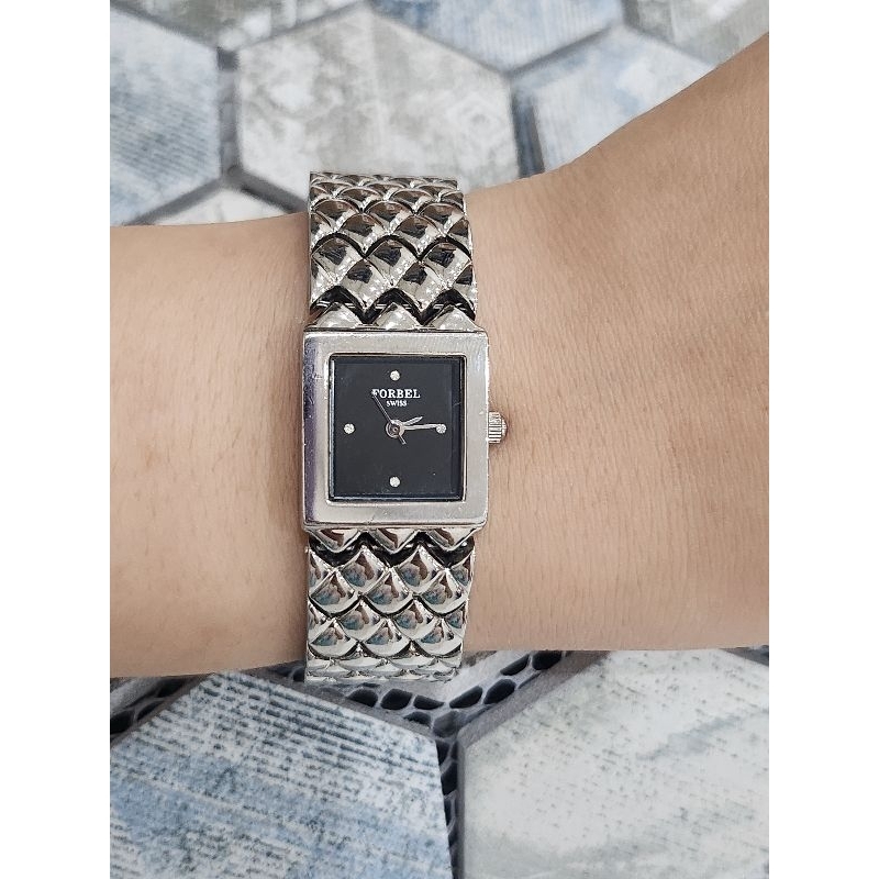 ĐỒNG HỒ SI NHẬT CHÍNH HÃNG DẠNG CÒNG DÀNH CHO NỮ - THƯƠNG HIỆU FORBEL