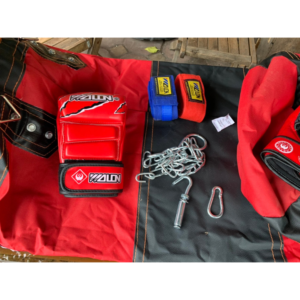 Vỏ bao cát tập boxing tại nhà dành cho bé tặng kèm full combo 10 quà giúp bé rèn luyện thể thao
