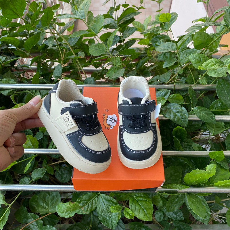 Giày thể thao tập đi da mềm HOT 2024 mã 2351 Quảng Châu cao cấp cho bé trai bé gái từ 6 tháng đến 3 tuổi