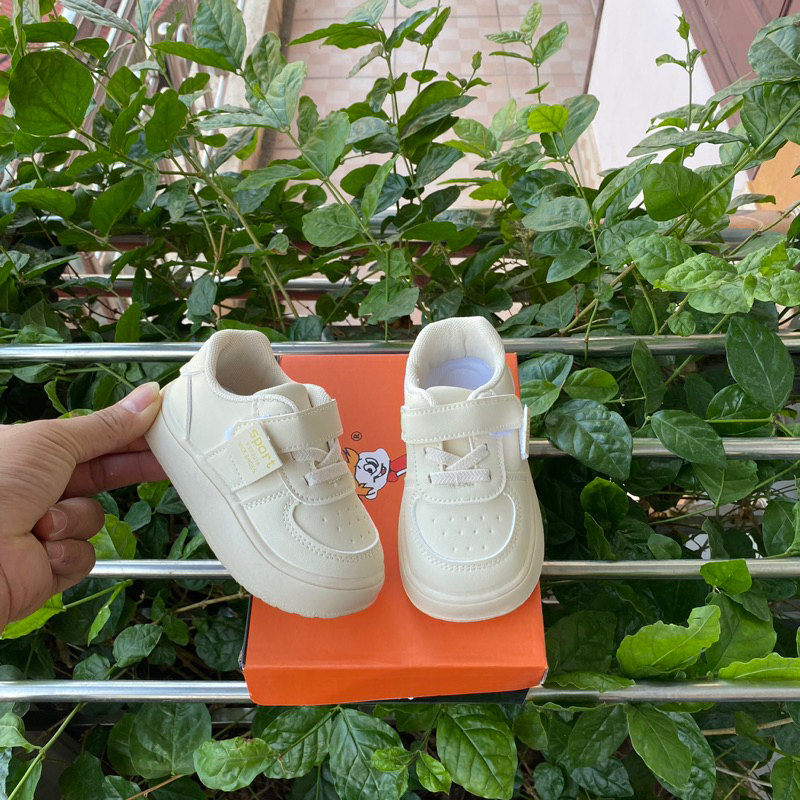 Giày thể thao tập đi da mềm HOT 2024 mã 2351 Quảng Châu cao cấp cho bé trai bé gái từ 6 tháng đến 3 tuổi