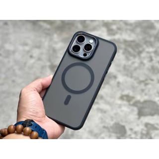 ỐP Lưng Filada Nhám Viền Màu Hỗ Trợ Sạc Không Dây Mag.Safe Smart Phone 14 Pro, 14 Promax, 13 Promax chống sốc