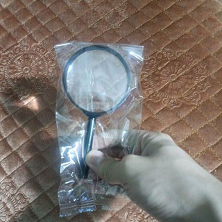Đồ chơi kính lúp phóng to