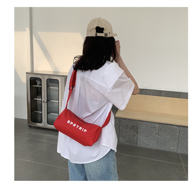 Túi đeo chéo nam nữ & túi tập GYM & túi tiện lợi thời trang hàn quốc HARAS - HR344