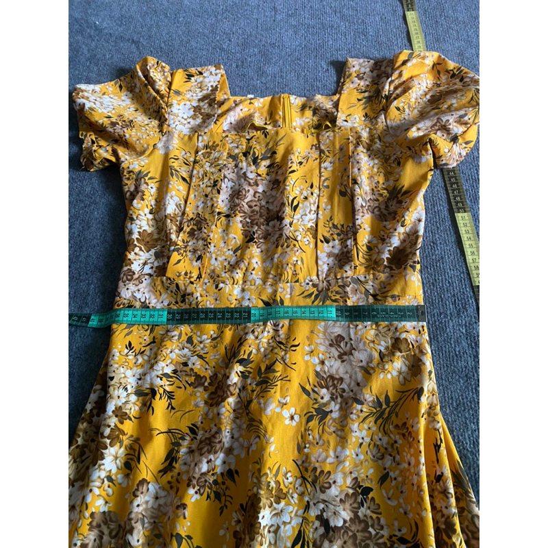 Đầm hoa dưới 57kg