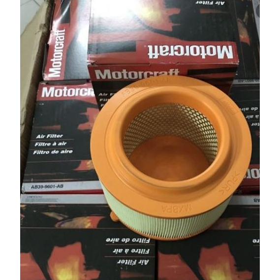 Lọc gió động cơ xe Mazda BT-50 (2012-2020). Mã sản phẩm: AB399-601AB