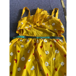 đầm vàng dưới 57kg