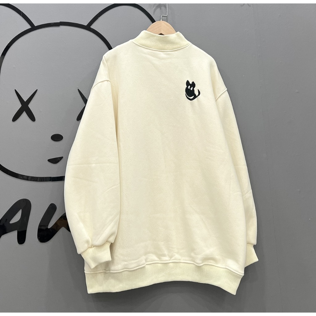 Áo nỉ sweater cổ cao mèo