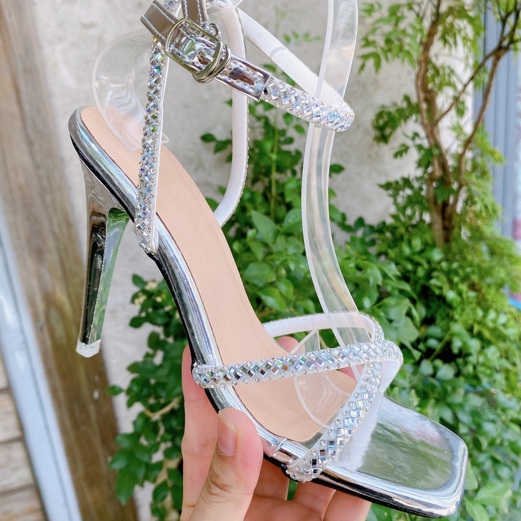 Sandal dây đá mũi vuông 9 phân