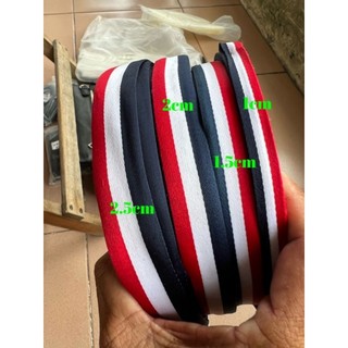 Dây ruy băng Thom Browne