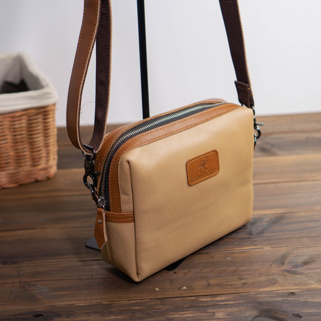 Túi đeo chéo unisex Box bag Manuk Leather