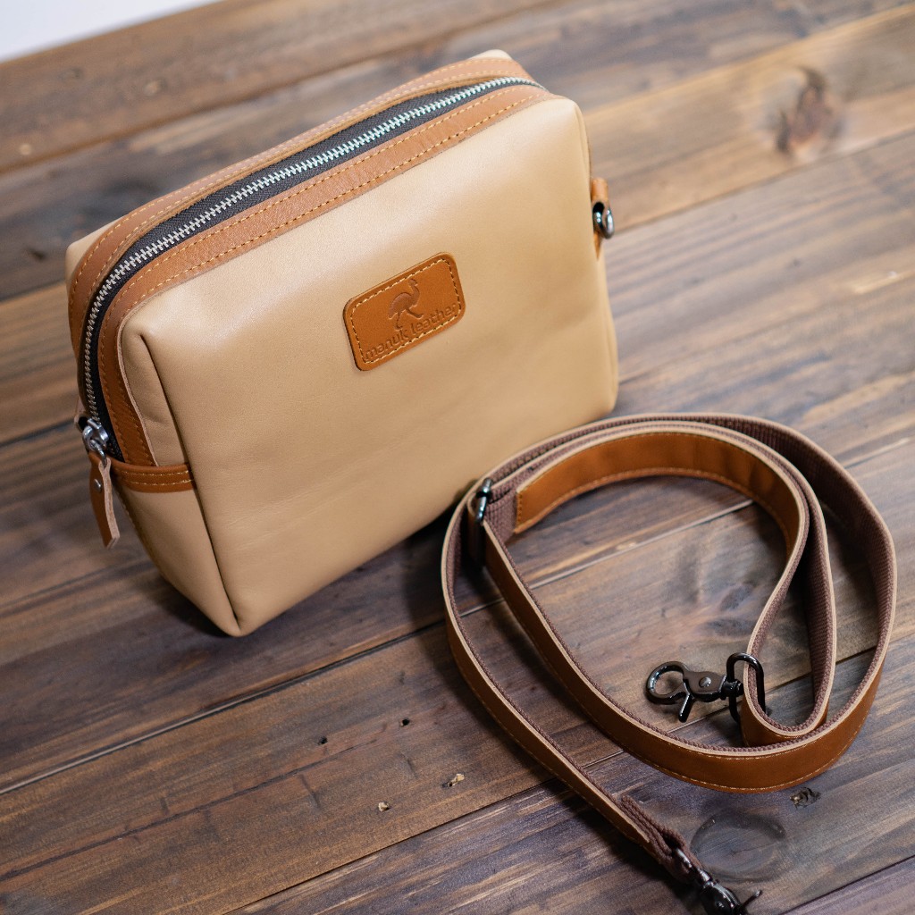 Túi đeo chéo unisex Box bag Manuk Leather