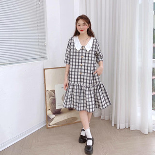 váy dạ đuôi cá cổ phối trắng