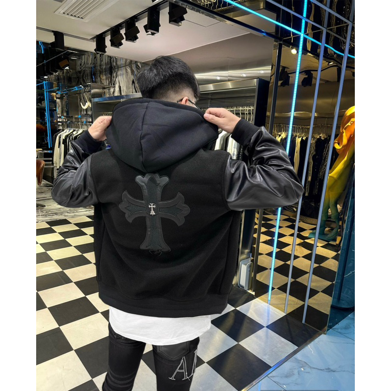 Áo Khoác Dạ Mũ Nỉ Thêu Da Chrrome Hearrst Nam Cao Cấp