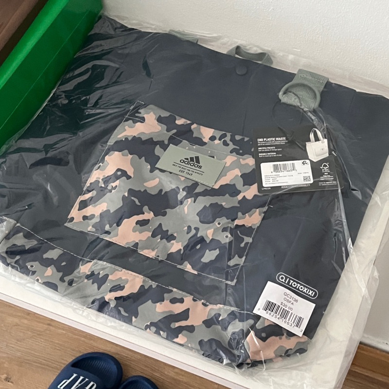 Túi tote Adidas Everyday GC3136 Chính Hãng