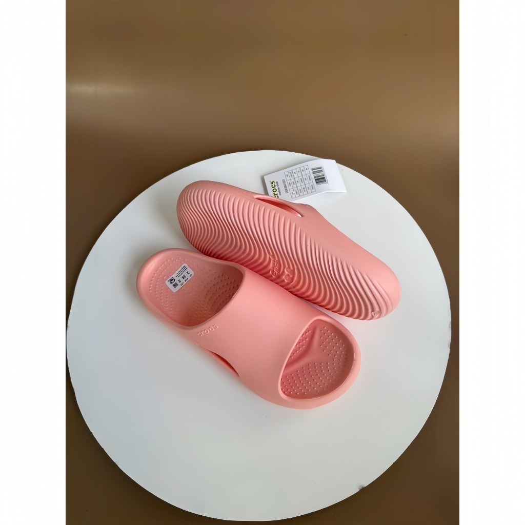 Dép Quai Ngang Thay Thế Thời Trang Hot Trend 2023