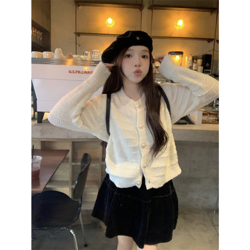 Áo len dài tay nữ sóng ngang cúc ngọc hồng be nâu xanh YLY áo khoác len cardigan basic cổ tròn C1931