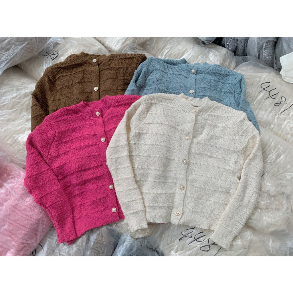 Áo len dài tay nữ sóng ngang cúc ngọc hồng be nâu xanh YLY áo khoác len cardigan basic cổ tròn C1931