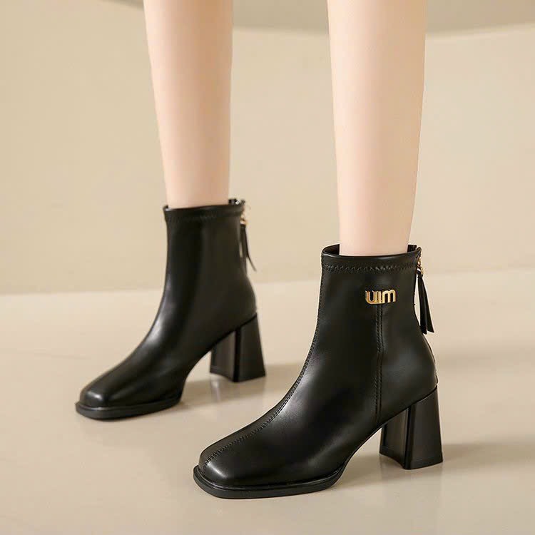 Giày Bốt, Bốt Da Nữ Chữ MIU Cổ Lửng 3 màu HOTTREND 2023 !