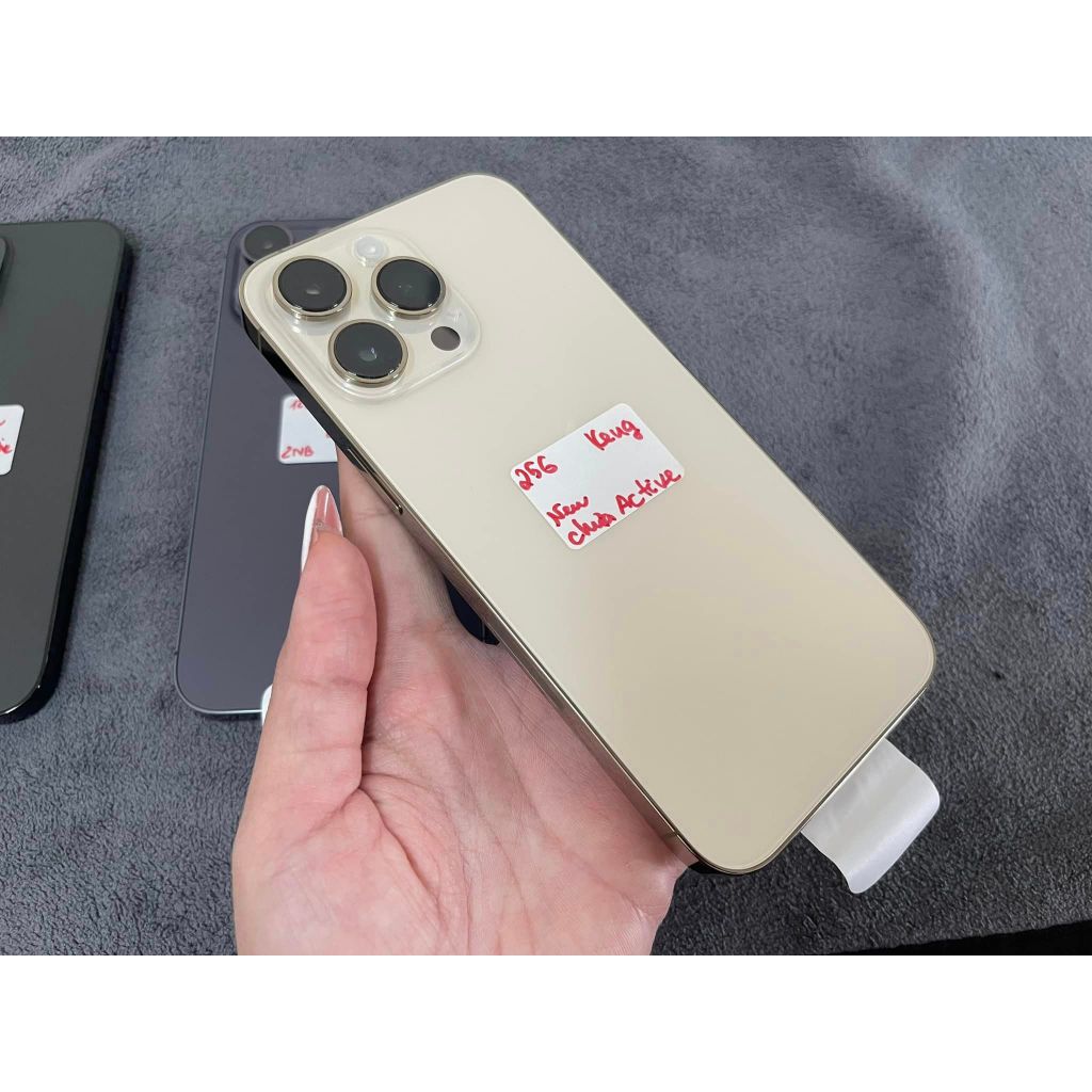 Điện thoại 𝐢𝐏#𝐡𝐨𝐧𝐞 𝟏𝟒 𝐏𝐫𝐨|𝐌𝐚𝐱 𝟐𝟓𝟔𝐆𝐁 𝐅𝐮𝐥𝐥𝐛𝐨𝐱. SIÊU LƯỚT Vn/a ĐẸP KENG