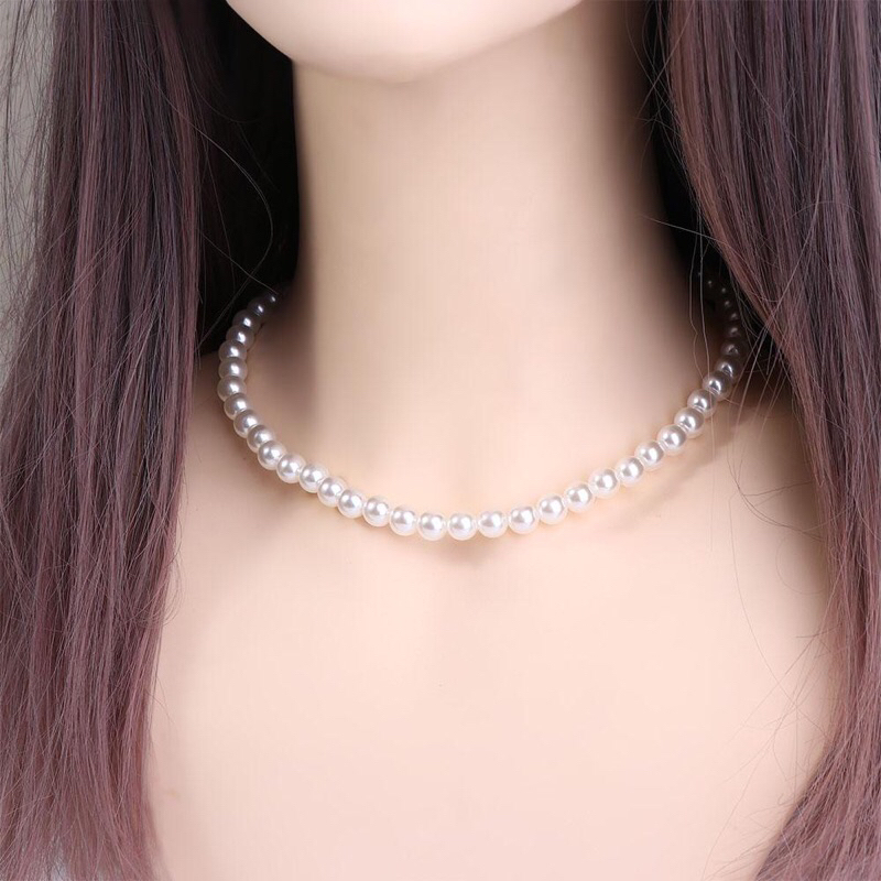 Dây chuyền hạt châu trắng phối trang phục hàng ngày xinh xắn dễ thương