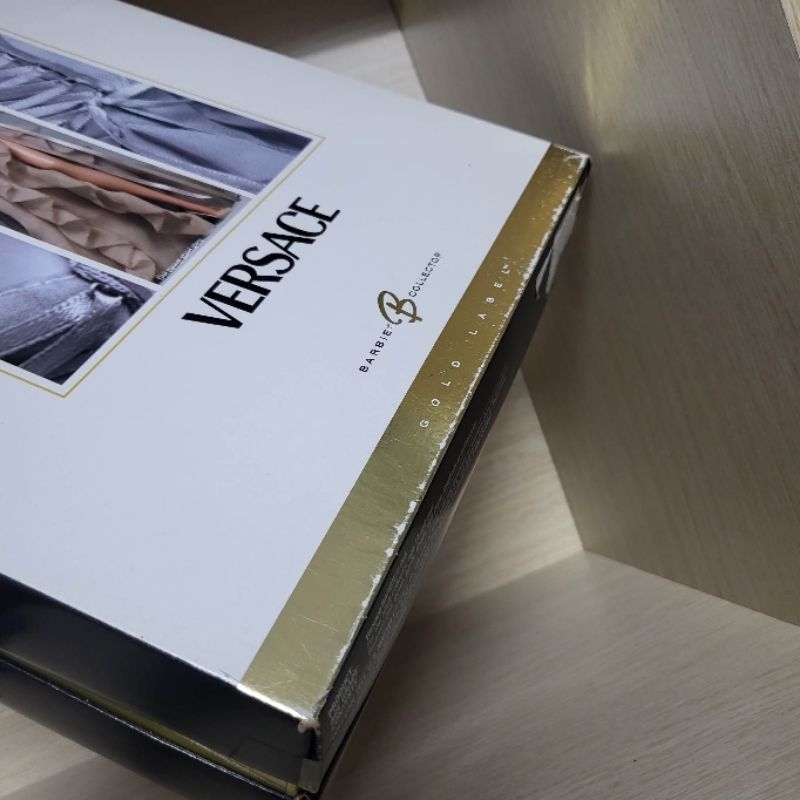 Búp bê barbie Versace