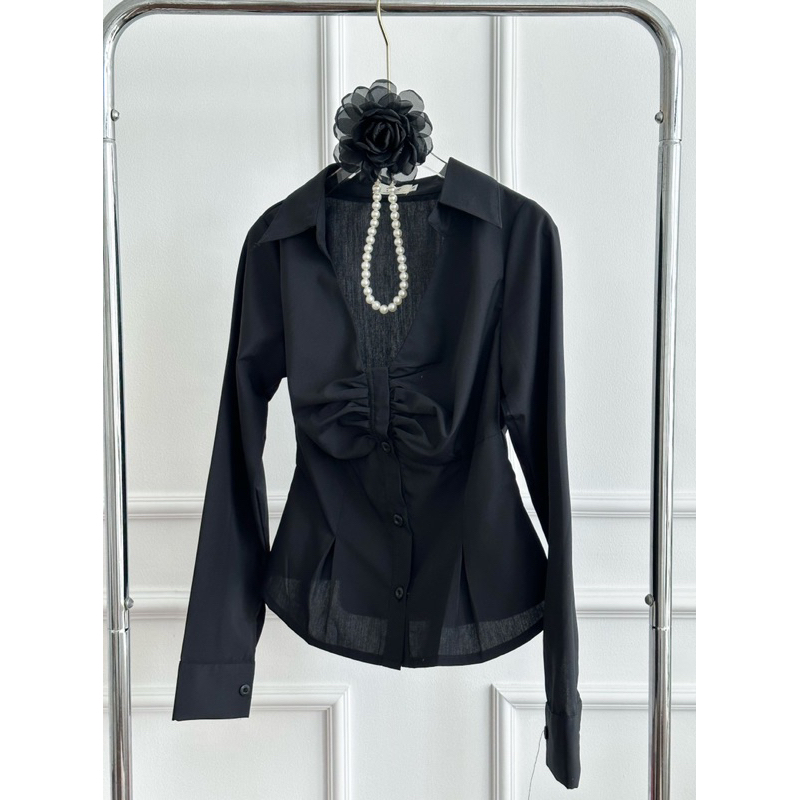 Áo sơ mi trơn cách điệu nơ ngực body tay dài