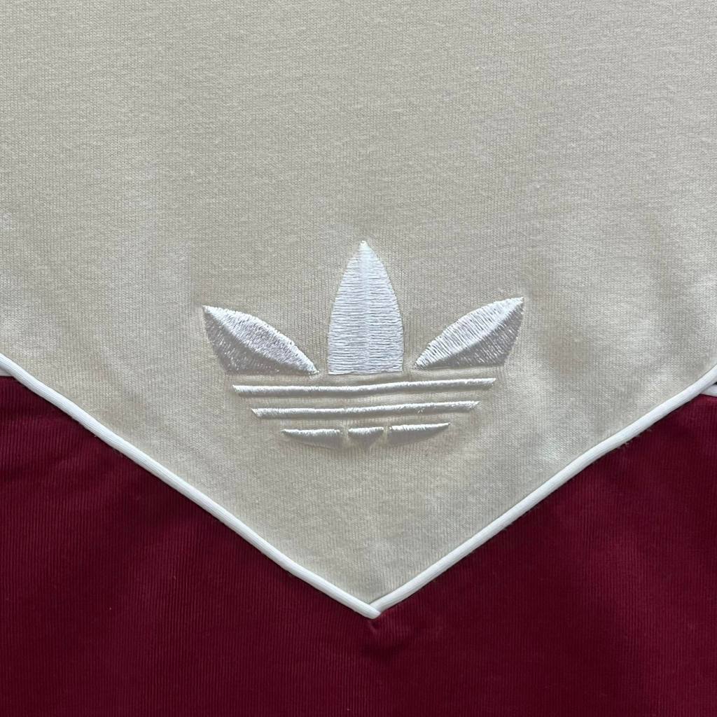 Áo Thun Chính Hãng Adidas Wonder White / Collegiate Green / Collegiate Burgundy Shop Xám Store