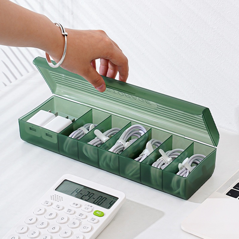 Hộp đựng dây sạc điện thoại, đựng củ cáp sạc 7 ô chất liệu nhựa mica trong suốt, dày dặn