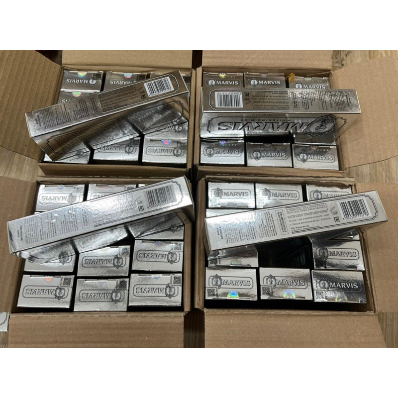 Kem Đánh Răng Marvis Whitening Mint 85ml có tem phụ Tiếng Việt