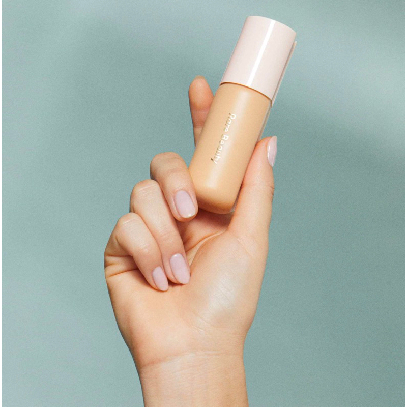 Kem nền dưỡng ẩm Rare Beauty Positive Light Tinted Moisturizer