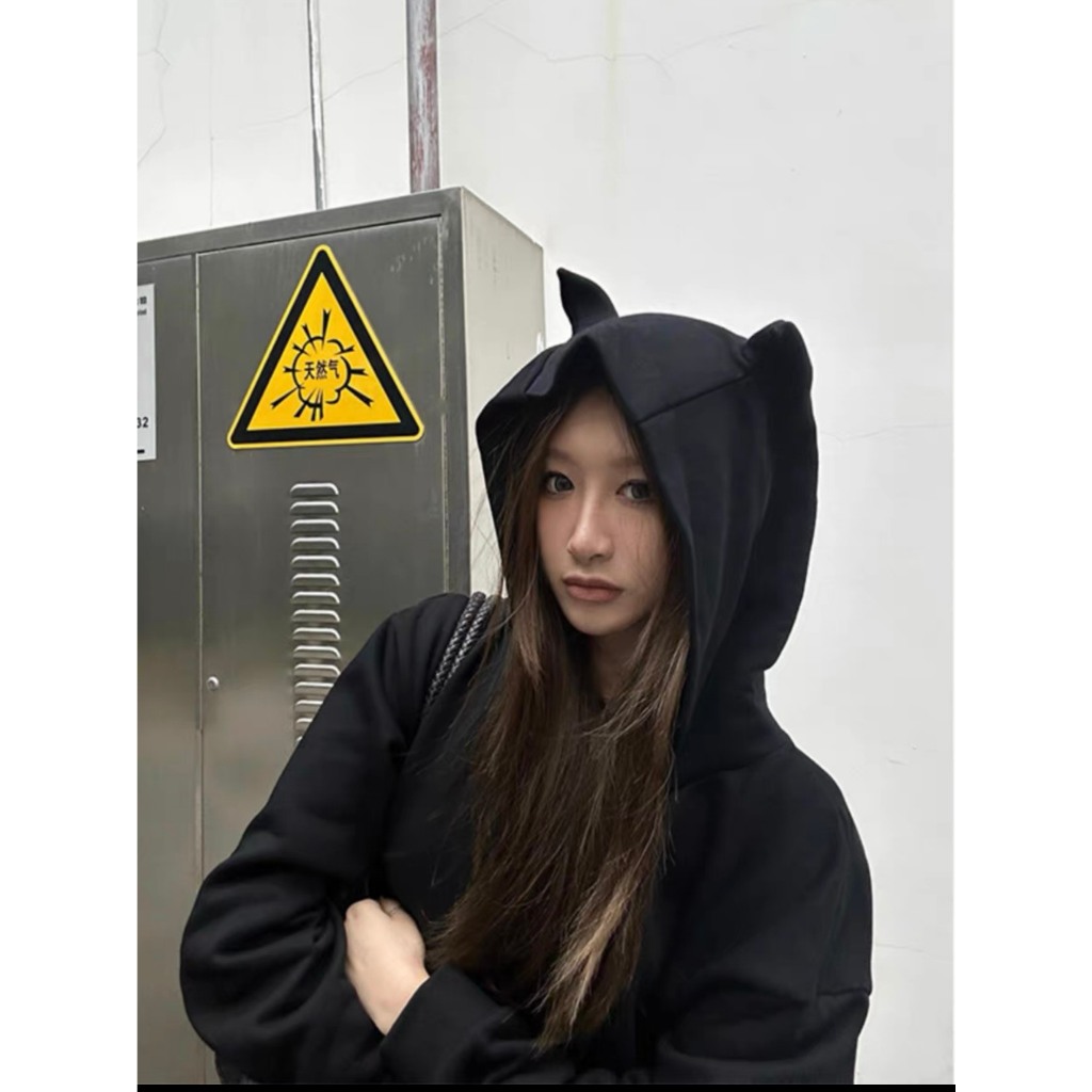 Áo hoodie tai yêu tinh by xoxoxiao