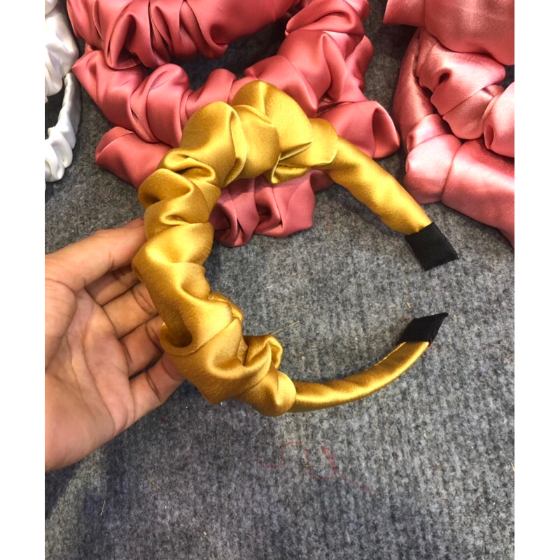 Bờm lụa nhún bản to cho mẹ và bé