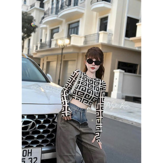 Áo thun croptop nữ tay dài hoạ tiết ô vuông MS0045