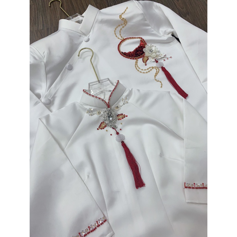 Cặp áo dài trắng dâu rể