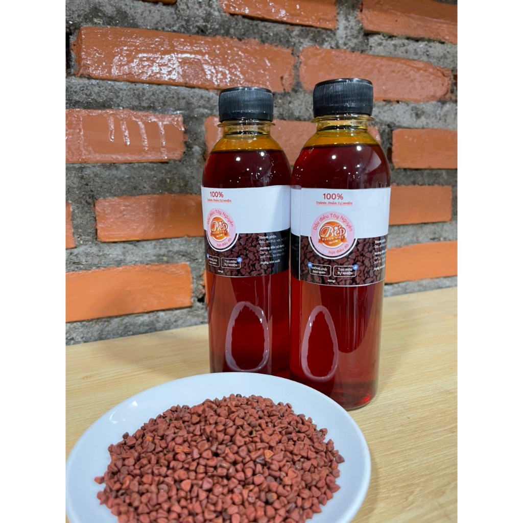 Dầu Màu Điều Bếp Xuyên Việt từ hạt điều đỏ Tây Nguyên, gia vị chế biến thực phẩm, tạo màu tự nhiên.