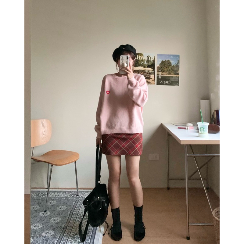 KAYY. Áo len thêu tim egg _ A305