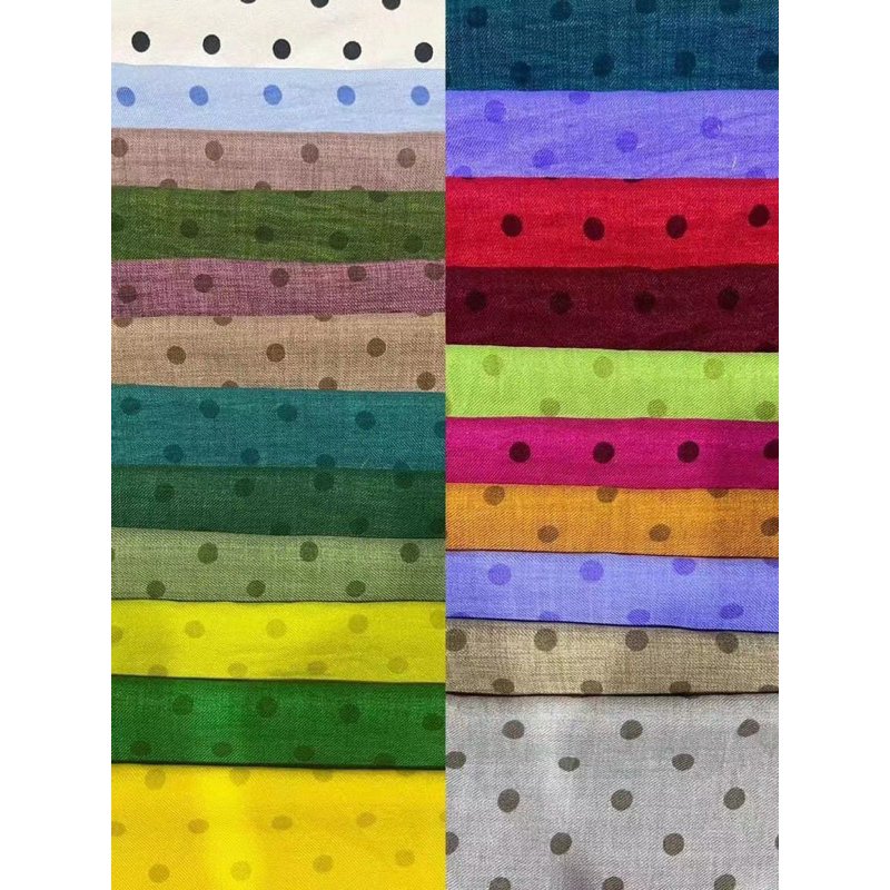 Áo dài đũi chấm bi mẫu mới