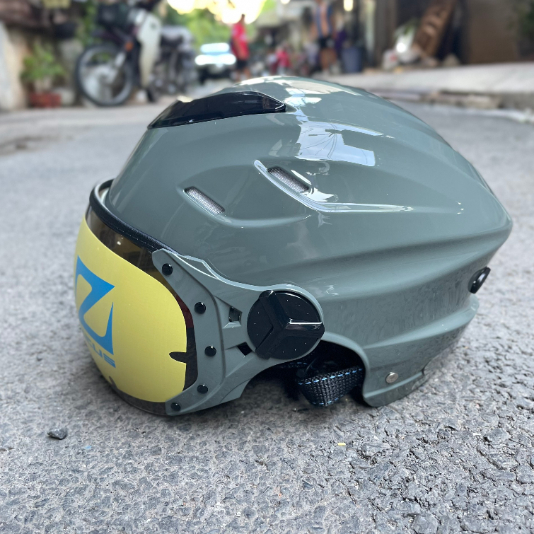 Mũ bảo hiểm nửa đầu Sunda 125 kiểu dáng thể thao,mũ bảo hiểm 1/2 có kính ,lót tháo rời bảo hành 12 tháng