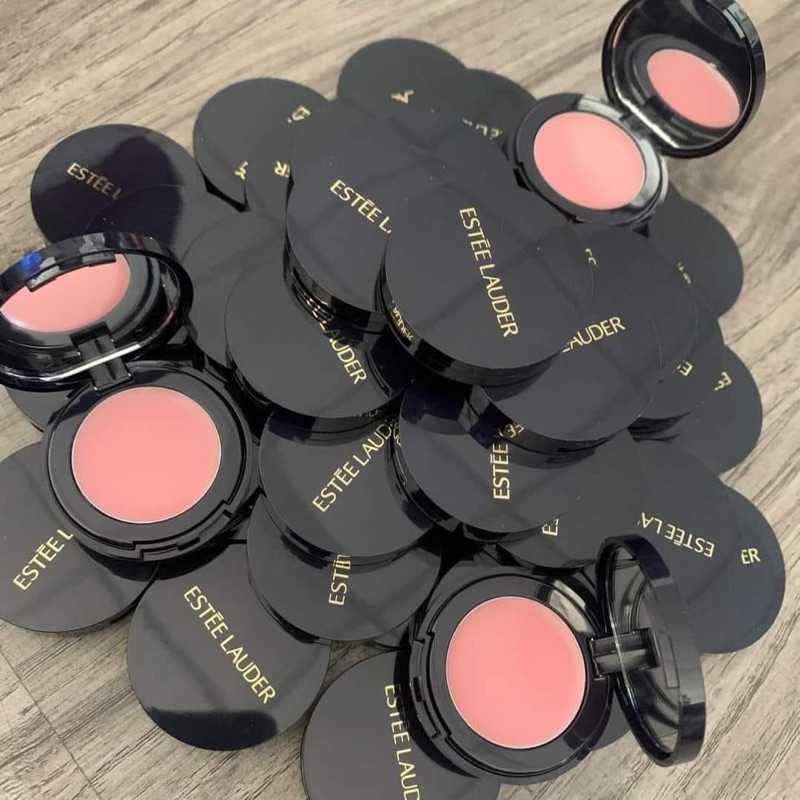 Son Dưỡng Môi Es.tee mini kèm gương