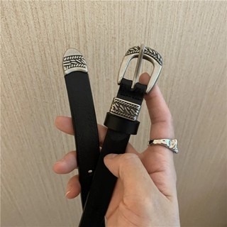 Thắt lưng da màu đen khóa kim loại